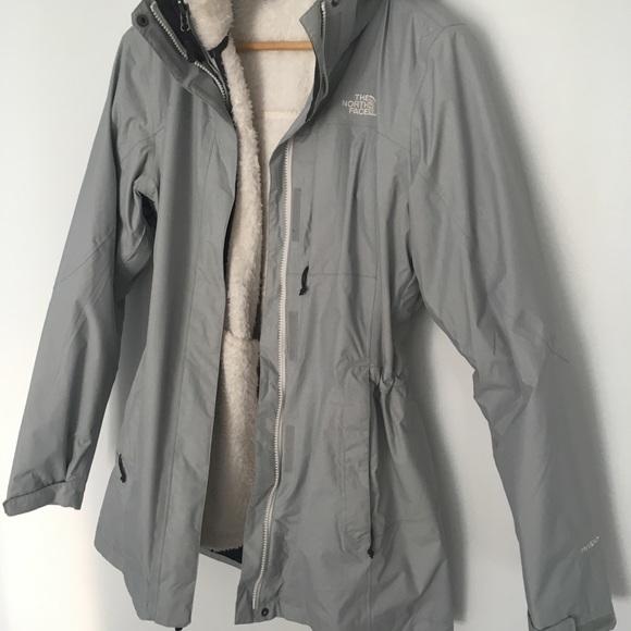 North Face 3 in 1 ski/snow jacket - Picture 2 of 7